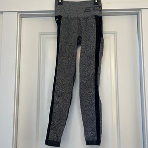 Women’s small workout leggings
